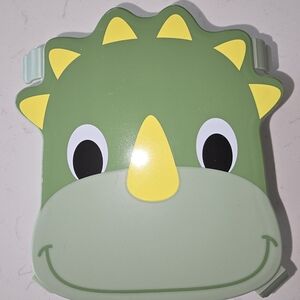 Bento Box Green Dinosaur Lunch Box Approx 6" X 6" Seal In Place, 1 Clip Is Good